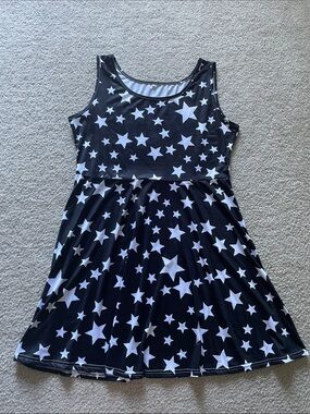 Black Star Print Sleeveless Dress, Size 2XL